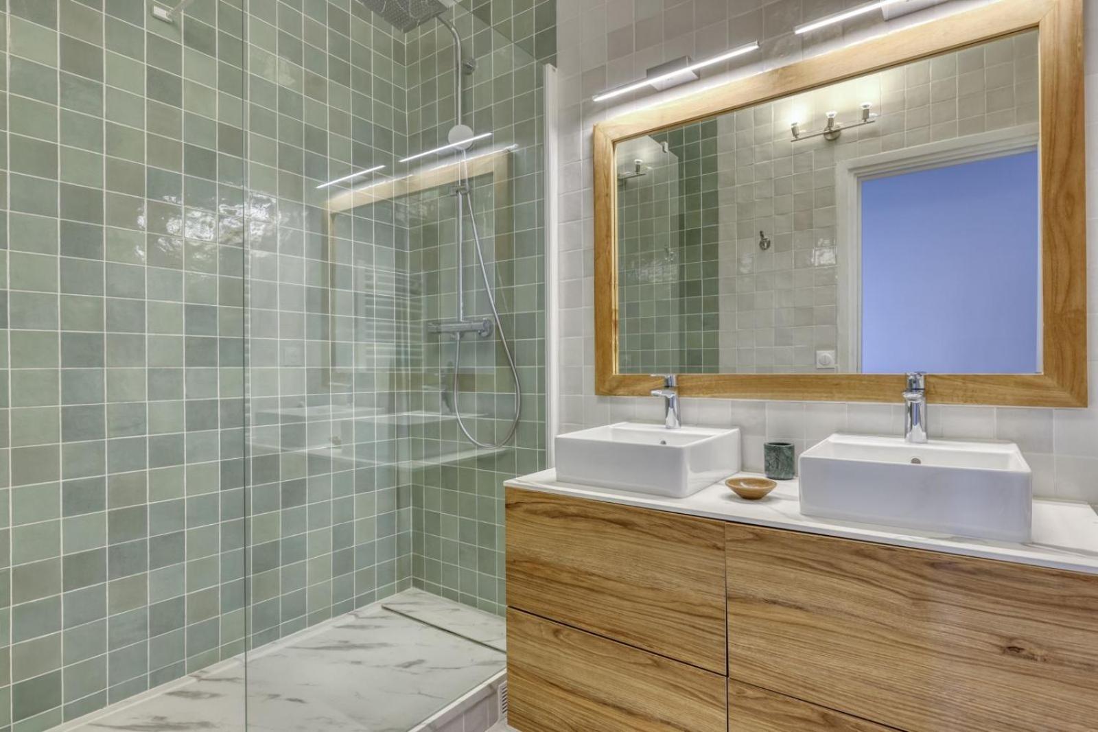 Appartement Light & Warm Flat With Balcony - Heart Of 15