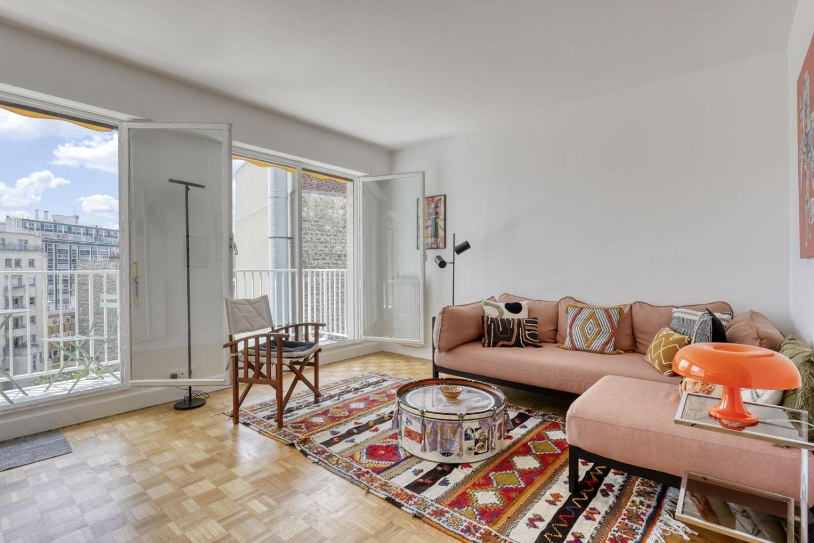 Appartement Light & Warm Flat With Balcony - Heart Of 15 Parijs